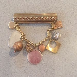 Pin with chain & 9 charms-silver